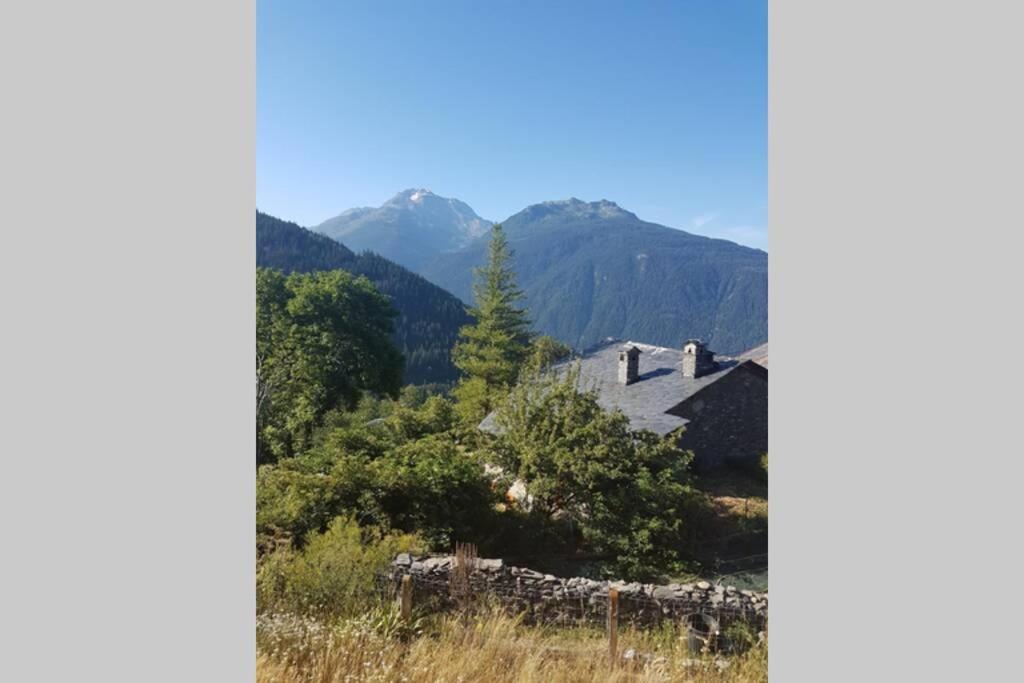 Le Chalet De Flo Seez Екстер'єр фото